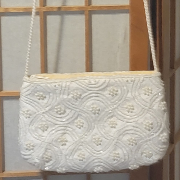 Women/Teen/Child White Beaded Shoulder Bag with Rope Strap by Carolyne Barton - Picture 6 of 6